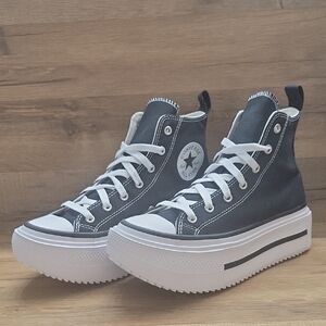 Converse Women's Black and White Platform Sneakers